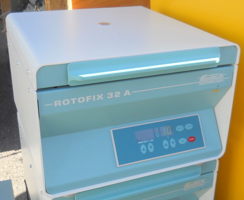 Rotofix 32A Centrifuge