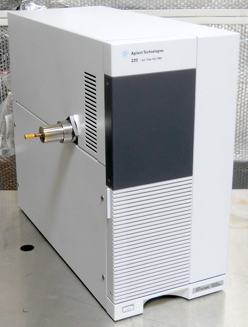 220 GC/MS Ion Trap Mass Spectrometer