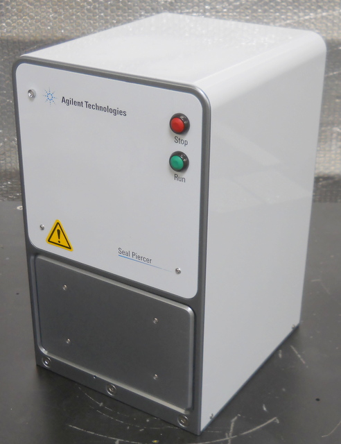 Microplate Seal Piercer 