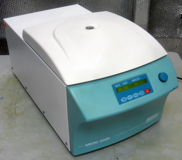 Mikro 220R Refrigerated Benchtop Centrifuge